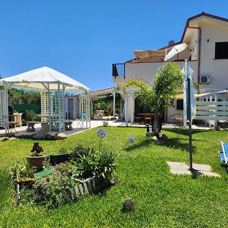 Villa Andrea San Lorenzo Noto Exterior photo